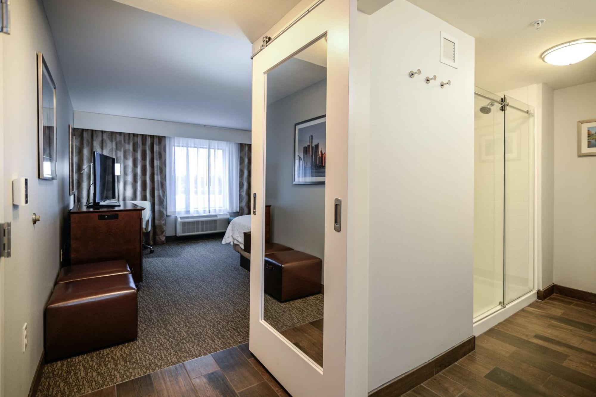 Hampton Inn Brighton Mi Eksteriør bilde
