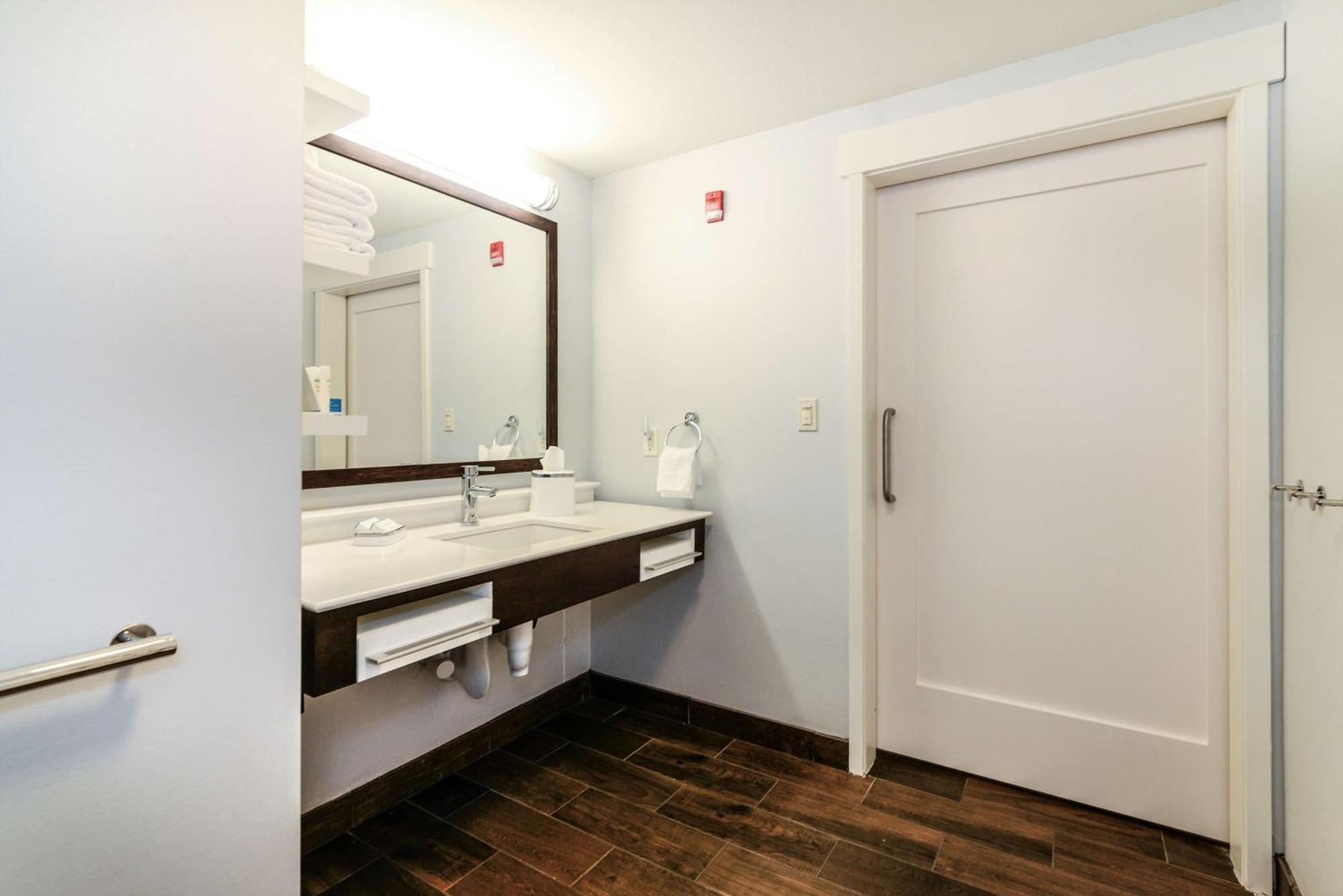 Hampton Inn Brighton Mi Eksteriør bilde