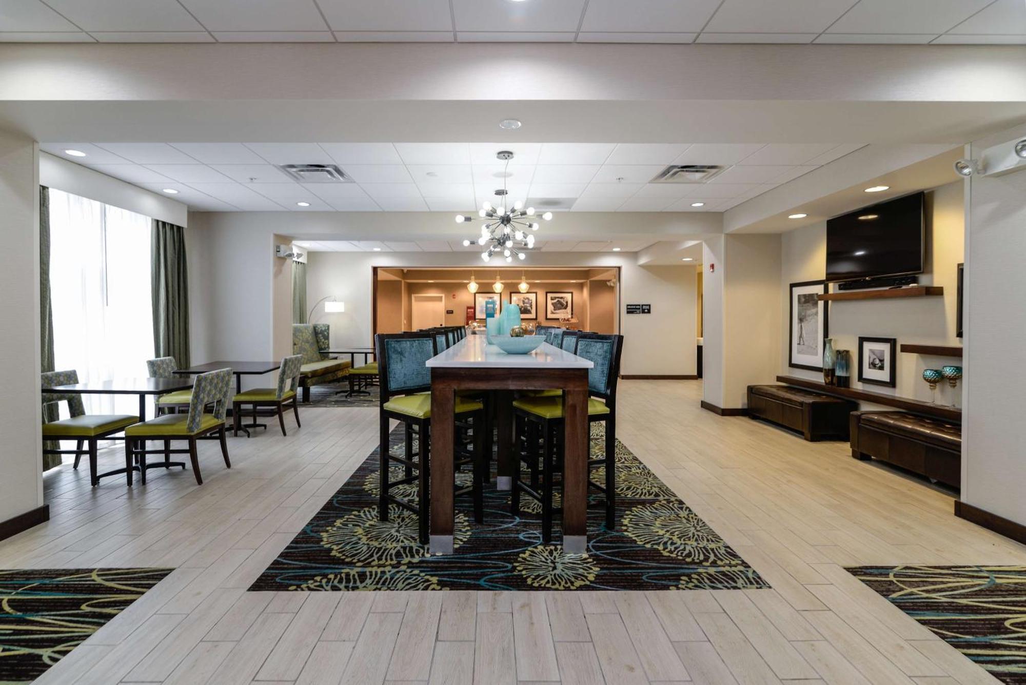 Hampton Inn Brighton Mi Eksteriør bilde