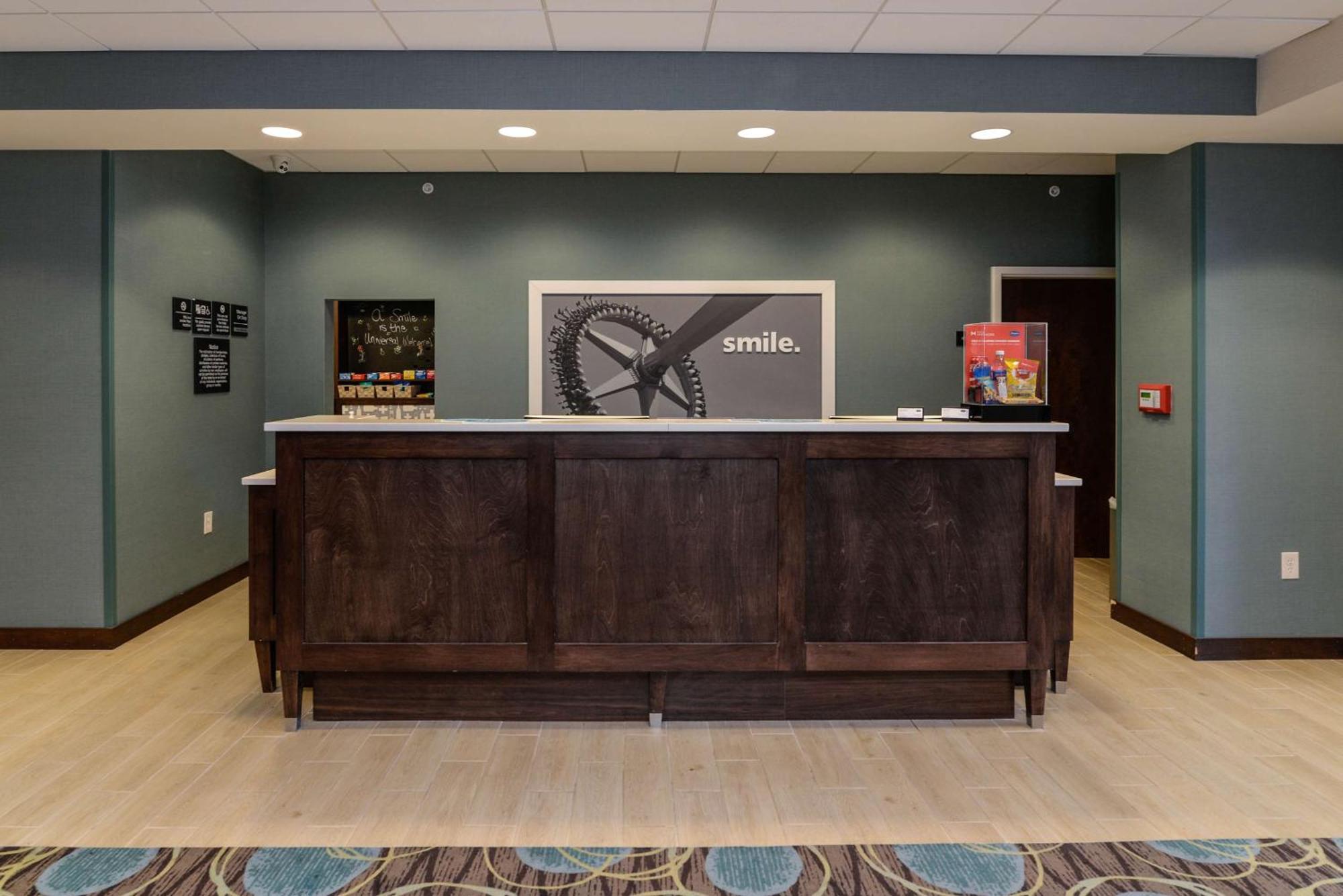 Hampton Inn Brighton Mi Eksteriør bilde