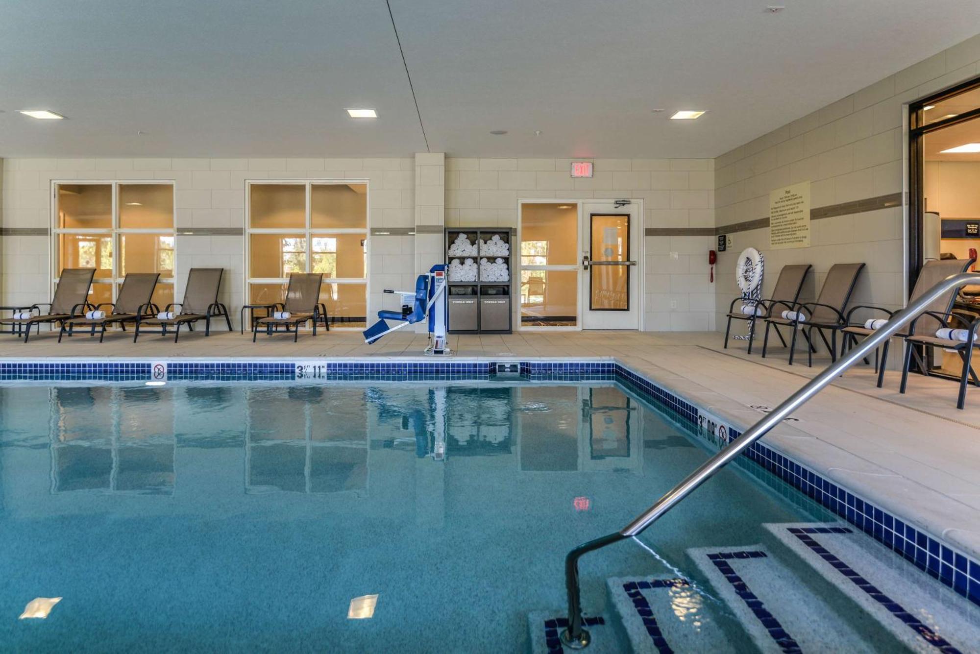 Hampton Inn Brighton Mi Eksteriør bilde